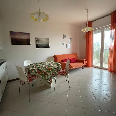Residence Zeta - Walterigato Apartments Solo Per Famiglie Lido di Jesolo Exterior photo