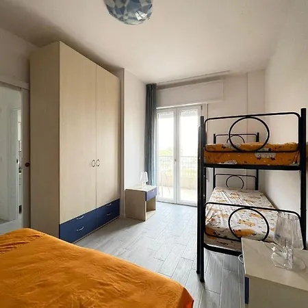Residence Zeta - Walterigato Apartments Solo Per Famiglie Lido di Jesolo Exterior photo