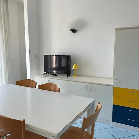 Residence Zeta - Walterigato Apartments Solo Per Famiglie Lido di Jesolo Exterior photo