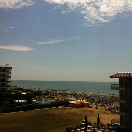 Residence Zeta - Walterigato Apartments Solo Per Famiglie Lido di Jesolo Exterior photo